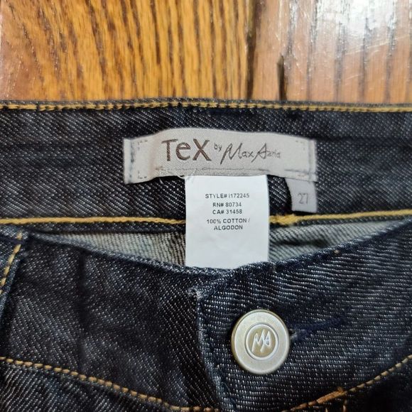 NWT Tex by Max Azria Low Rise Bootcuts Jeans - Picture 2 of 3